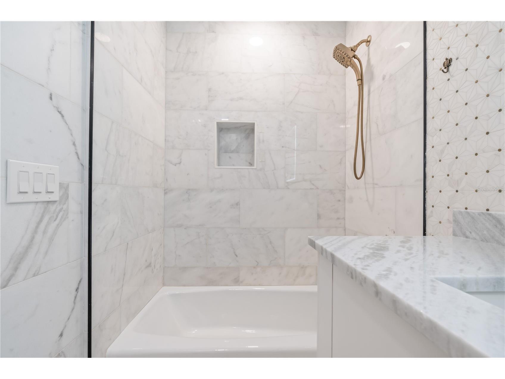 123 8th Street Belleair Beach FL 33786 TB8495031 image38