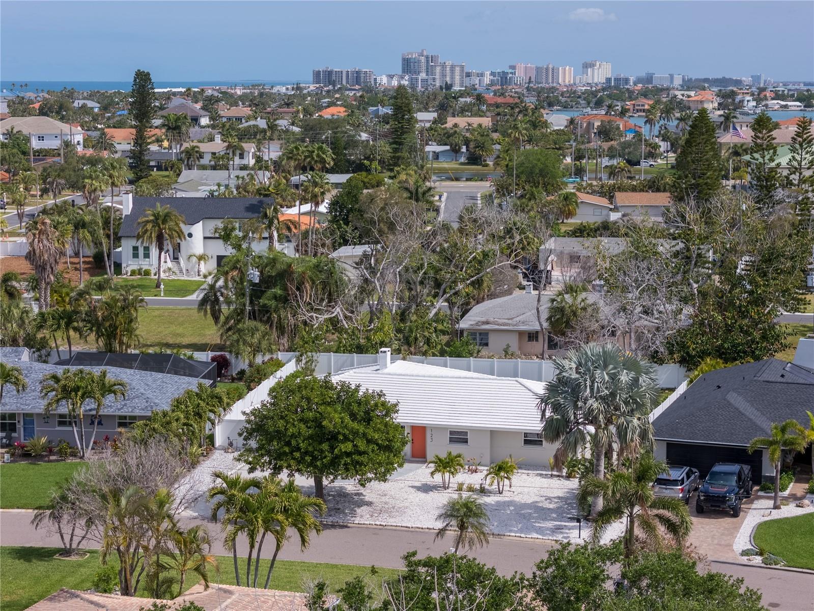 123 8th Street Belleair Beach FL 33786 TB8495031 image53