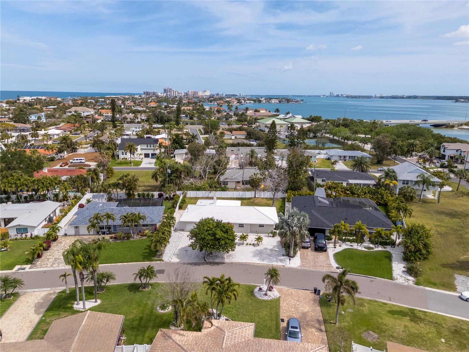 123 8th Street Belleair Beach FL 33786 TB8495031 image54