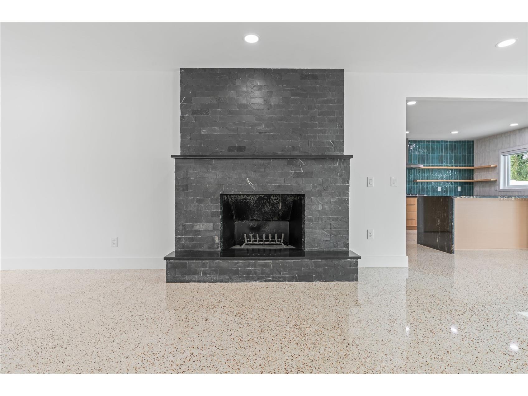 123 8th Street Belleair Beach FL 33786 TB8495031 image9