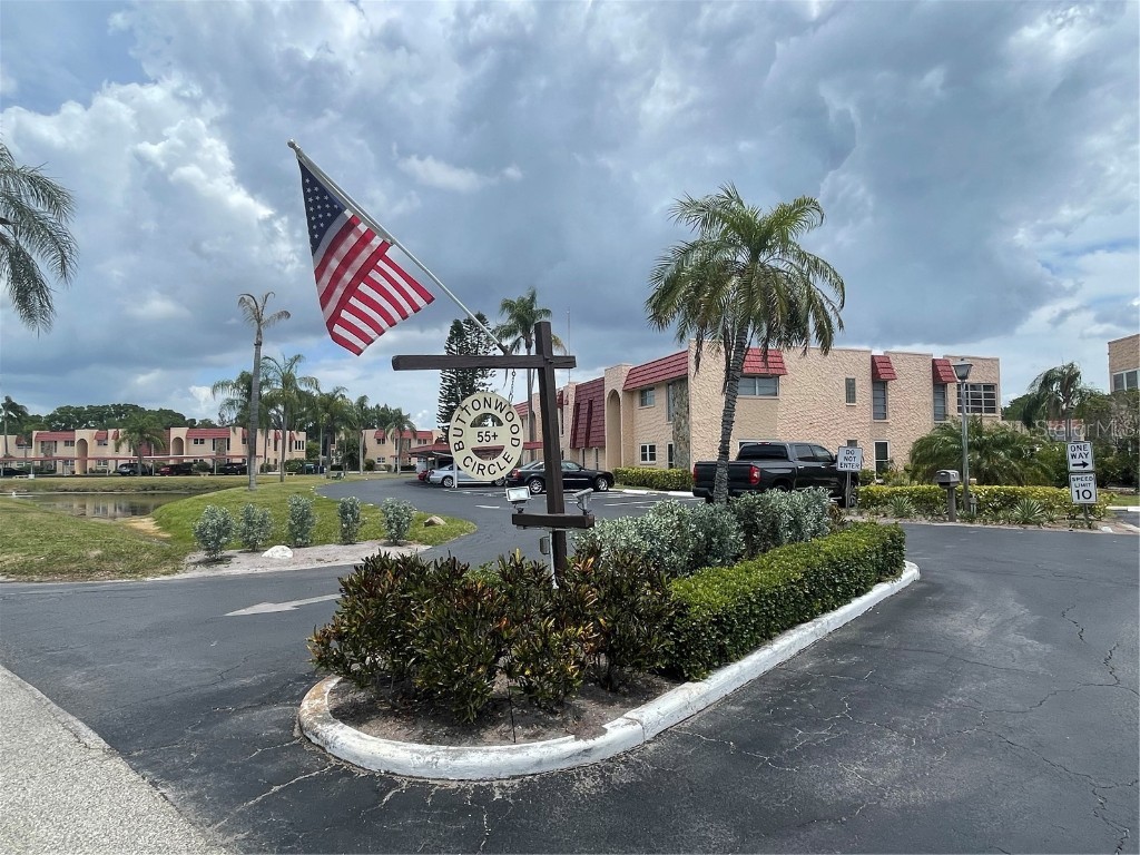 123 Buttonwood Circle Seminole FL 33777 U8240914 image1