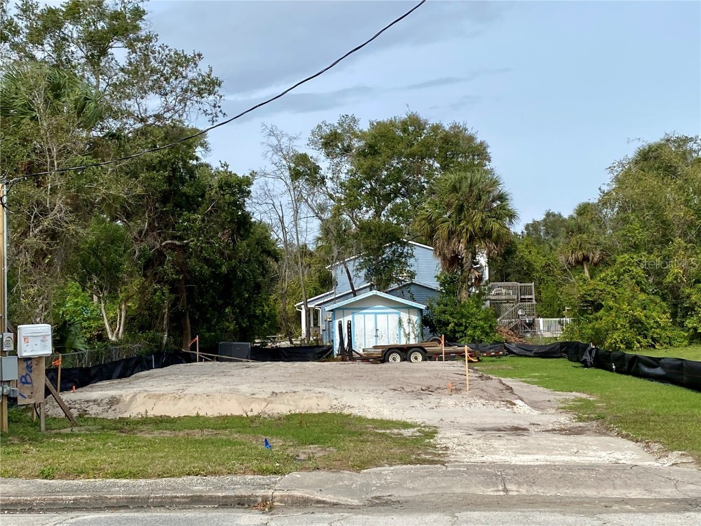 123 E Park Avenue Edgewater FL 32132 NS1080110 image1