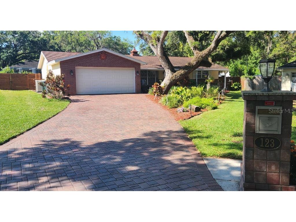 123 Harbor Woods Circle Safety Harbor FL 34695 T3534036 image1