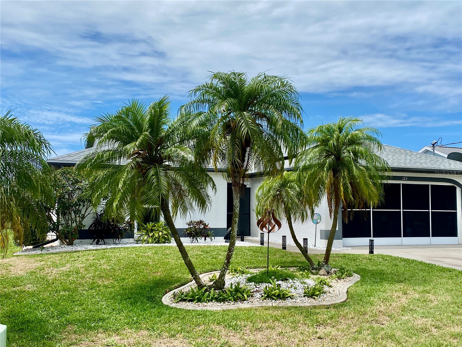 123 Kings Drive Rotonda West FL 33947 A4695190 image2