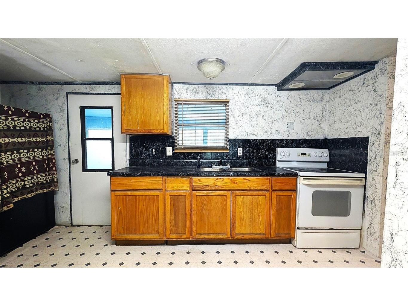 123 Linderwood Drive Georgetown FL 32139 V4945105 image4