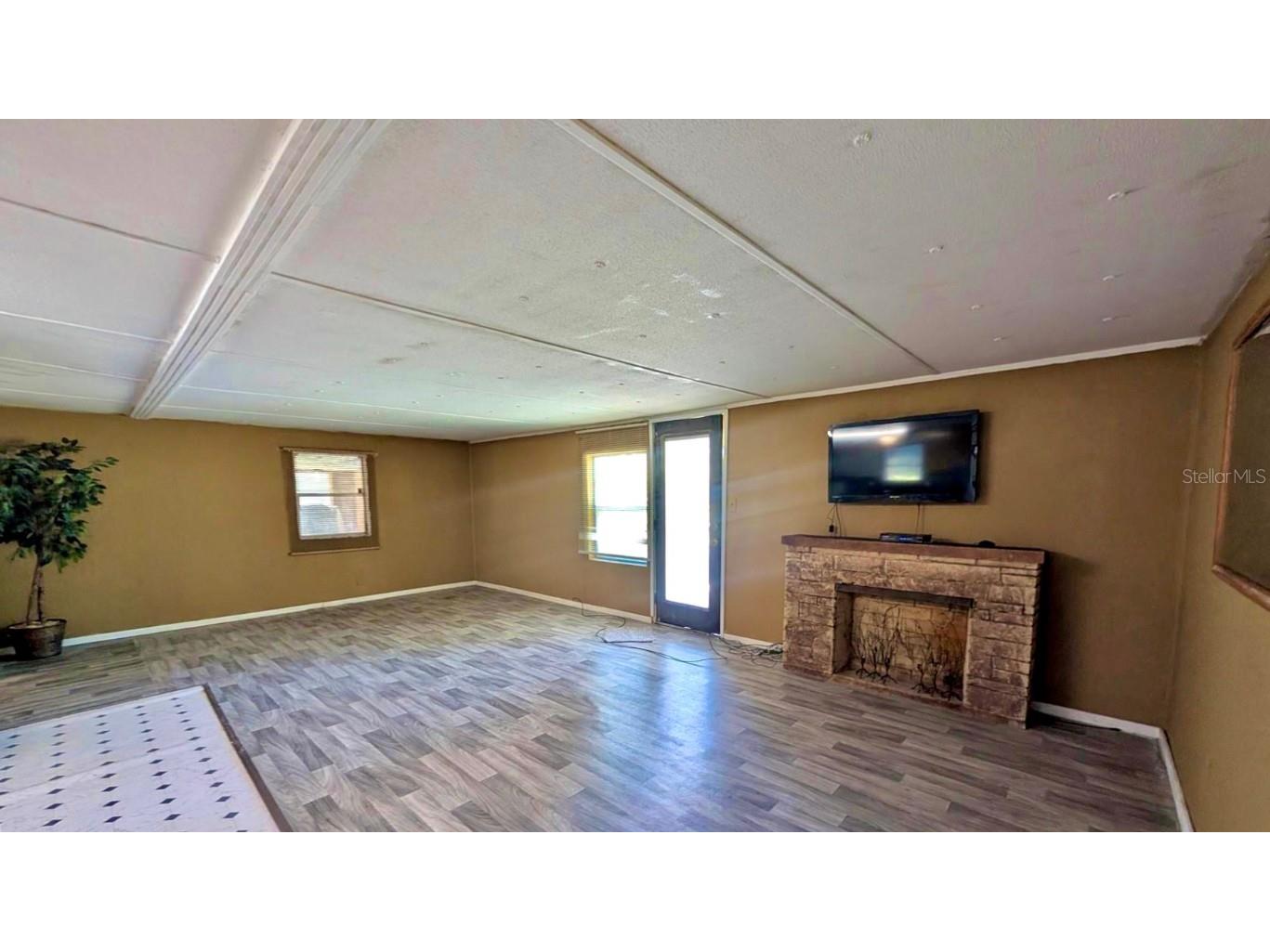 123 Linderwood Drive Georgetown FL 32139 V4945105 image6