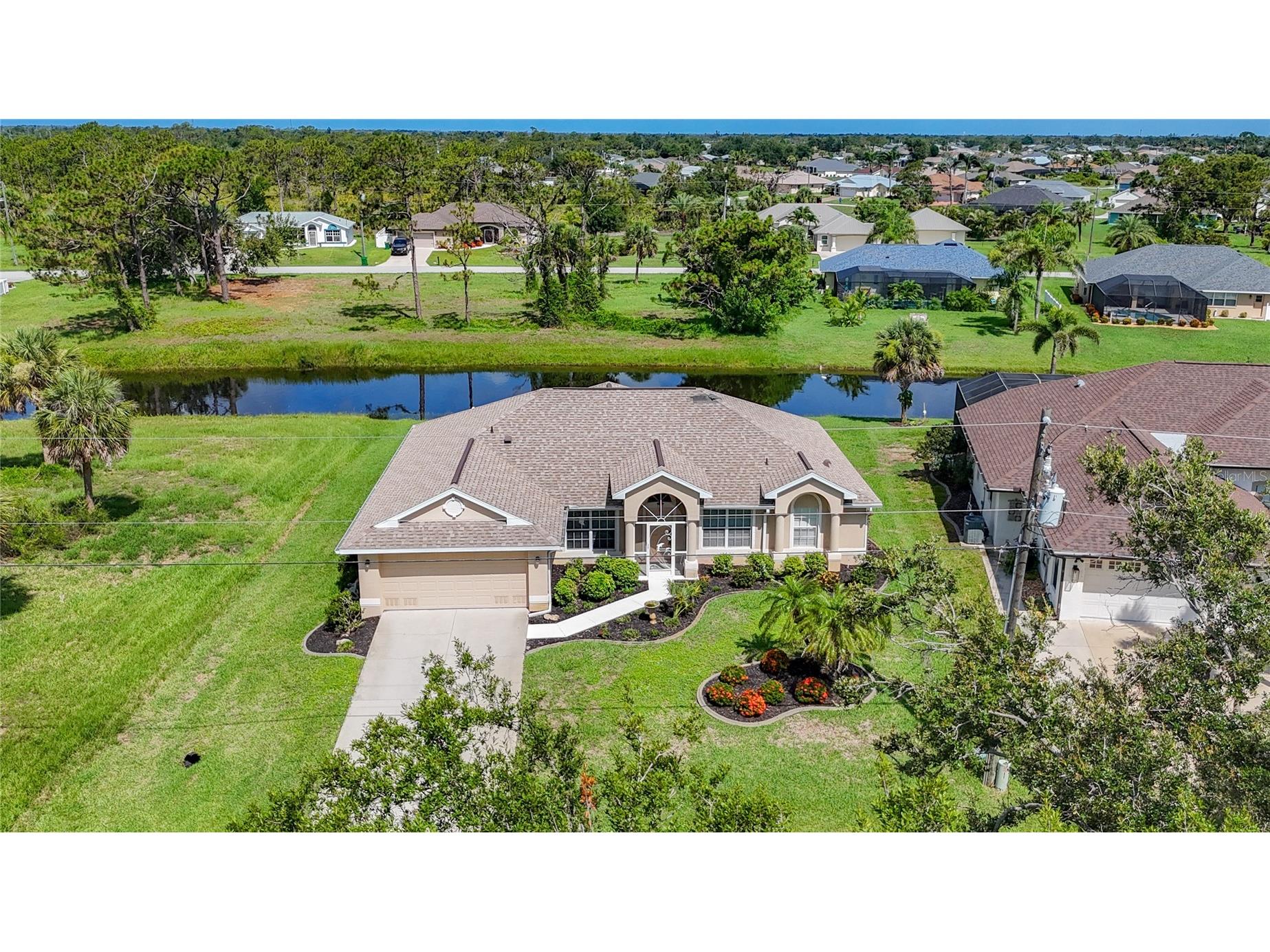 123 Marker Road Rotonda West FL 33947 D6147664 image1