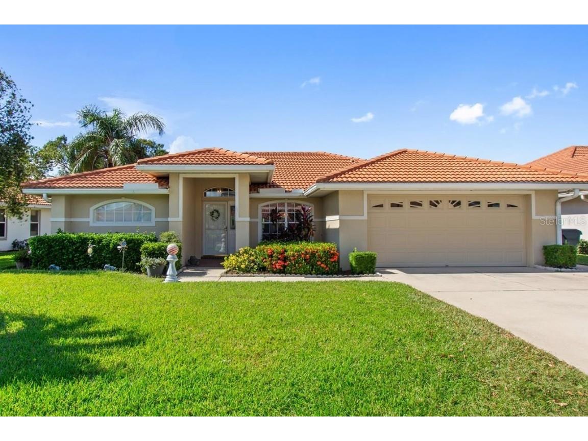 123 Morning Glory Circle Winter Haven FL 33884 P4933887 image1