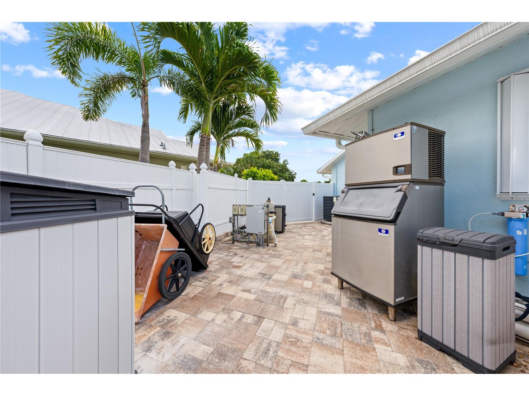 123 Queen Ann Court Hutchinson Island FL 34949 S5152718 image95