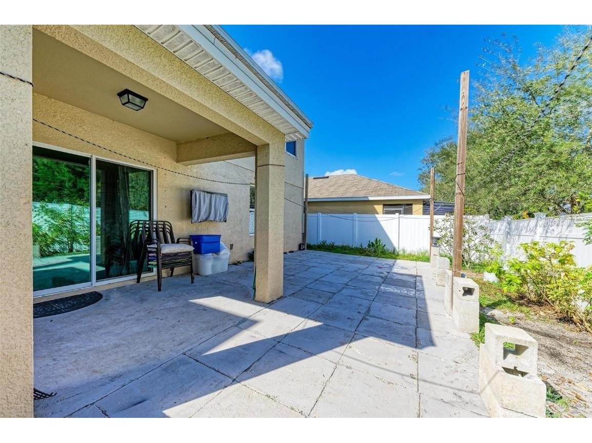 123 San Avellino Court Bradenton FL 34208 A4659704 image40