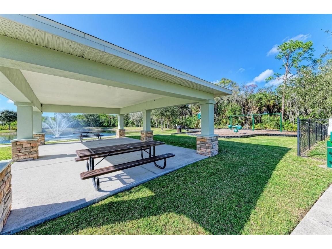 123 San Avellino Court Bradenton FL 34208 A4659704 image44