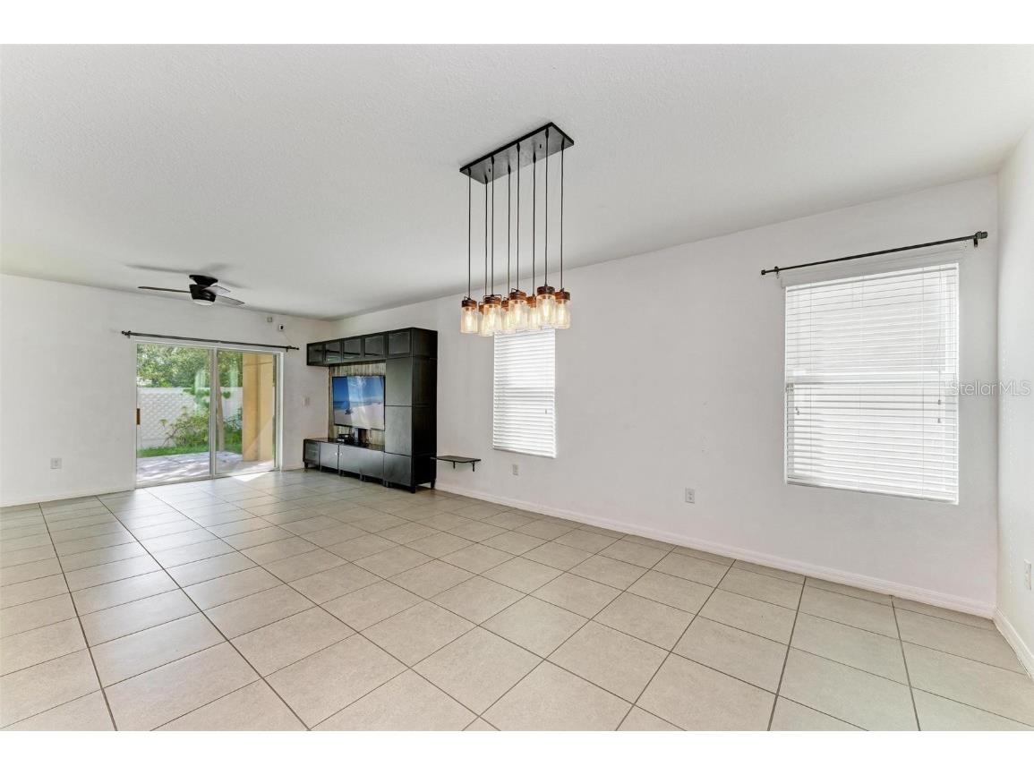 123 San Avellino Court Bradenton FL 34208 A4659704 image8