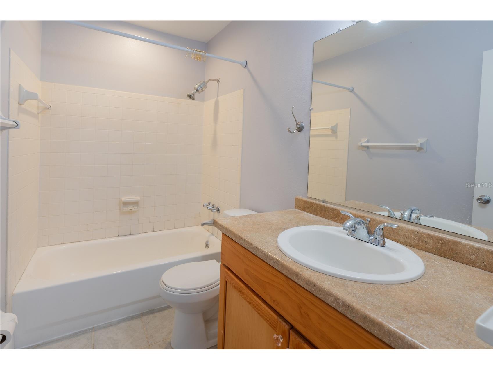 123 Seahorse Drive SE #D Saint Petersburg FL 33705 TB8525607 image6