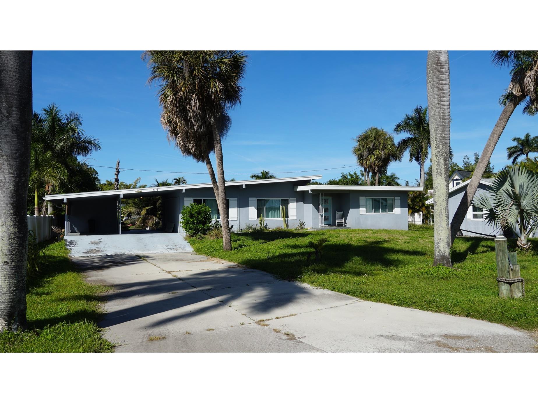 123 Standish Circle North Fort Myers FL 33903 O6360083 image1