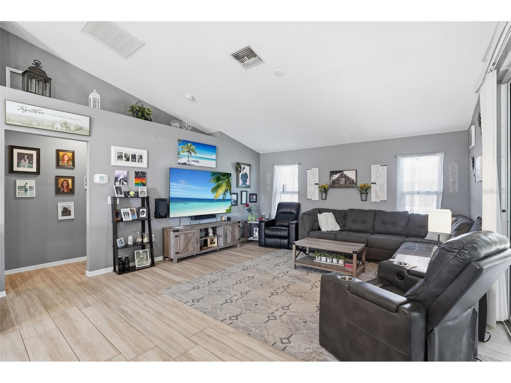 123 SW 29th Street Cape Coral FL 33914 C7524895 image3
