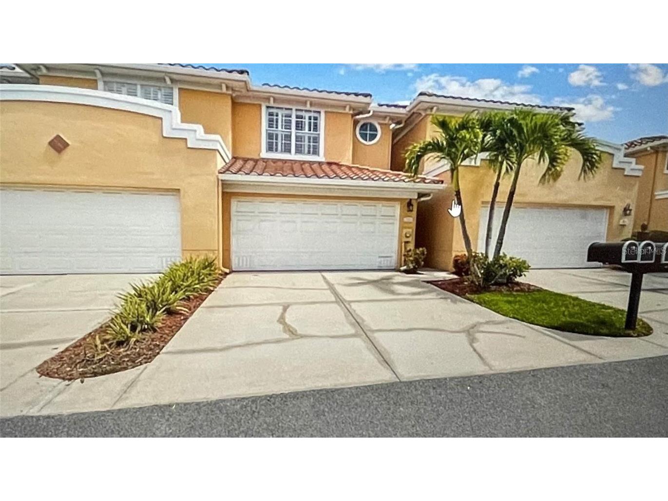 123 Valencia Circle Saint Petersburg FL 33716 U8240933 image1