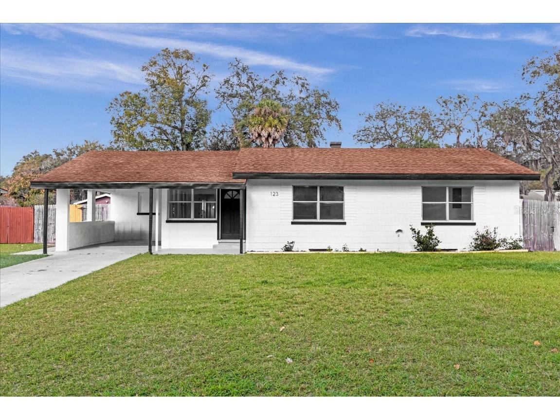 123 W Holly Drive Orange City FL 32763 O6167185 image1