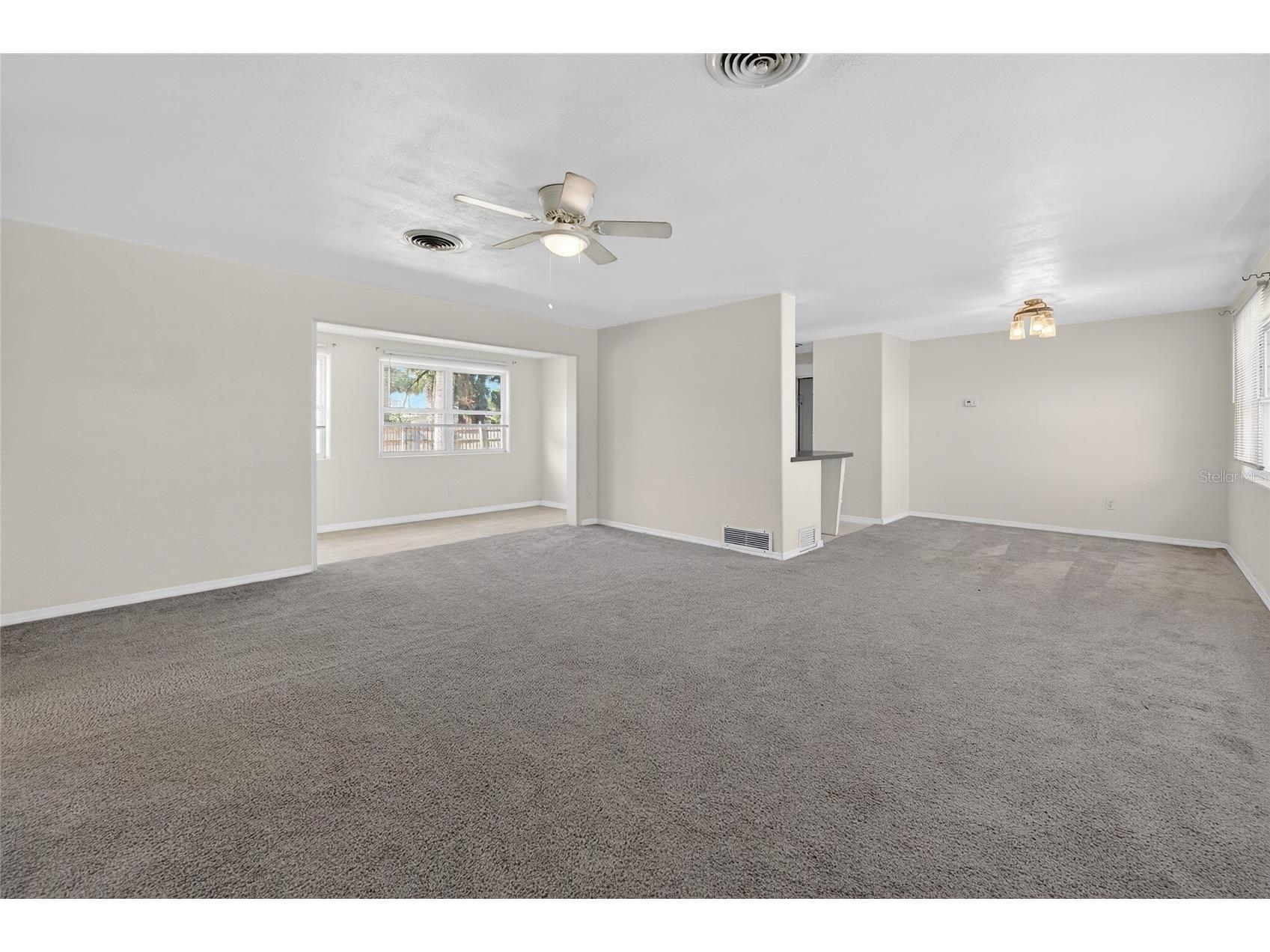 123 W Ocean Avenue Edgewater FL 32132 V4947527 image4