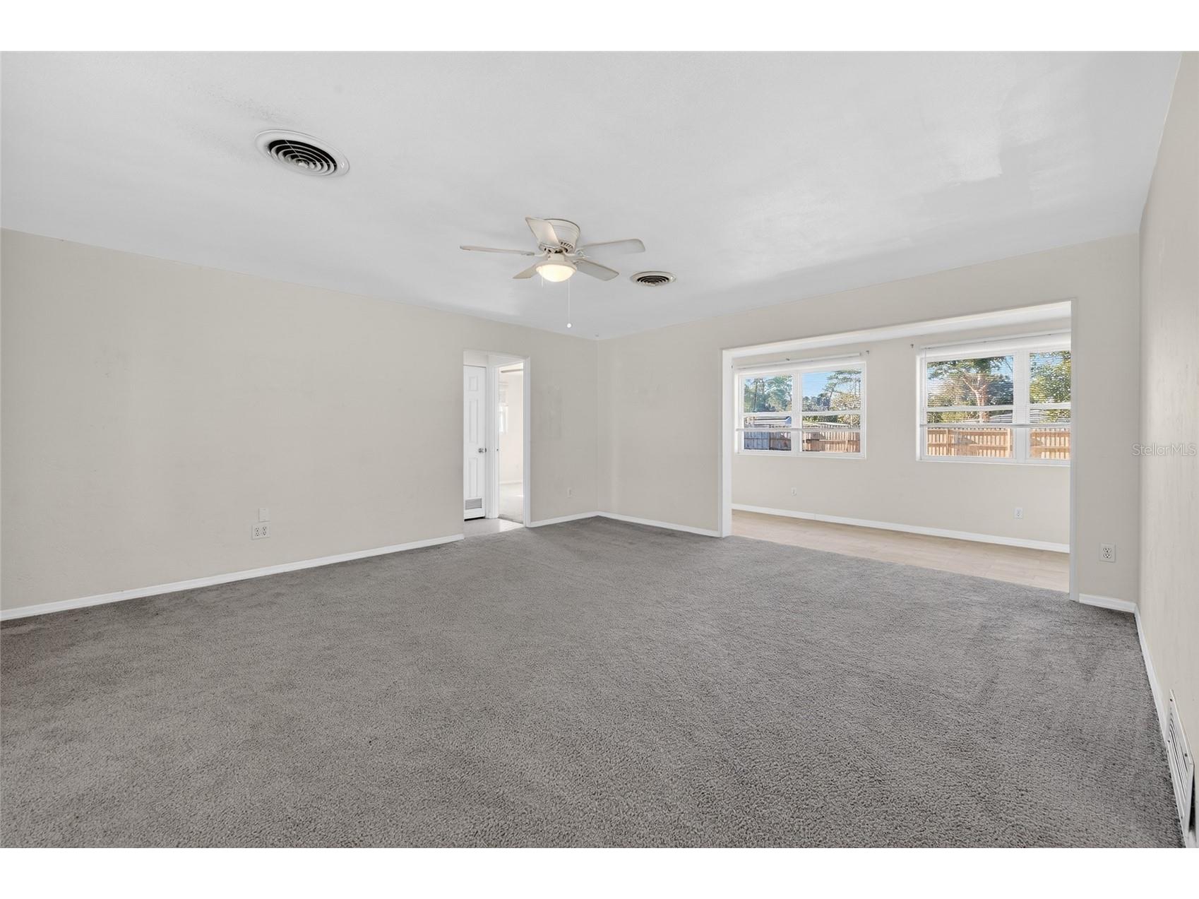 123 W Ocean Avenue Edgewater FL 32132 V4947527 image5