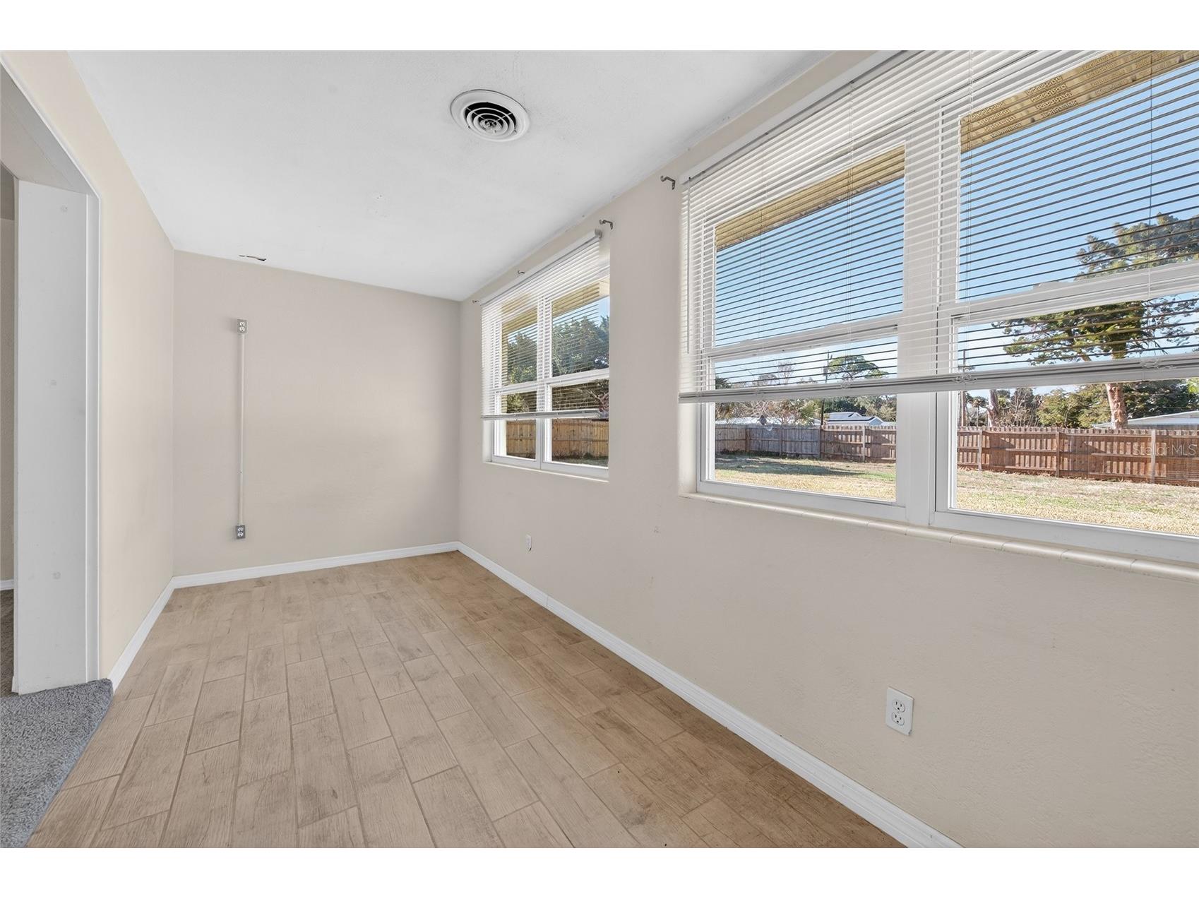 123 W Ocean Avenue Edgewater FL 32132 V4947527 image6