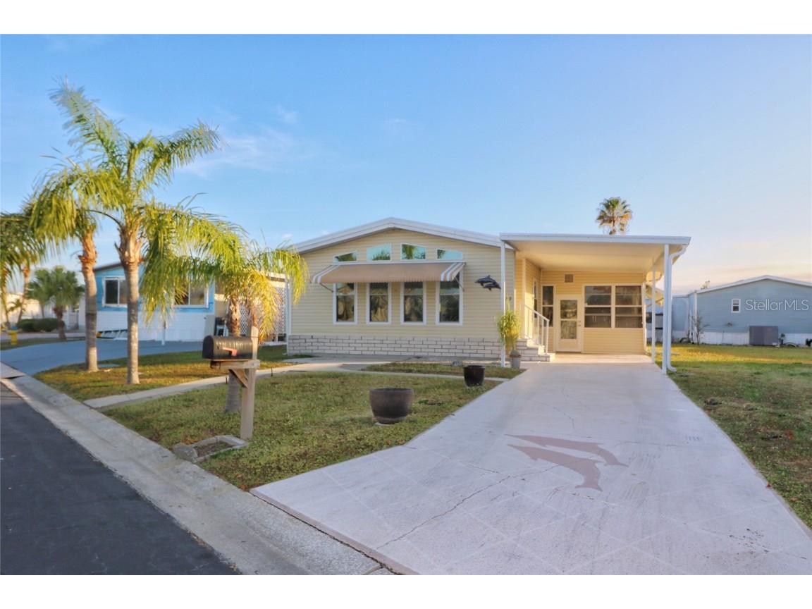 123 W Saint Johns Way Apollo Beach FL 33572 T3420617 image1