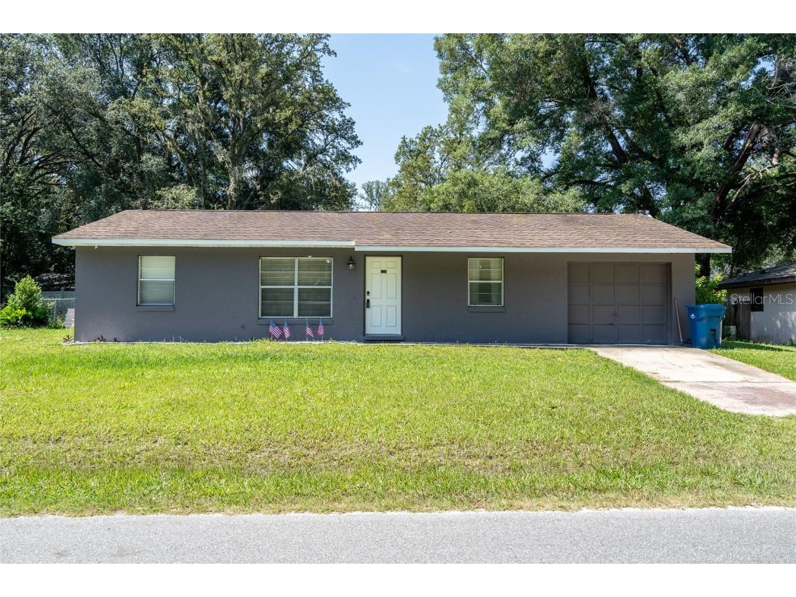 1230 17th Street Orange City FL 32763 V4931078 image1