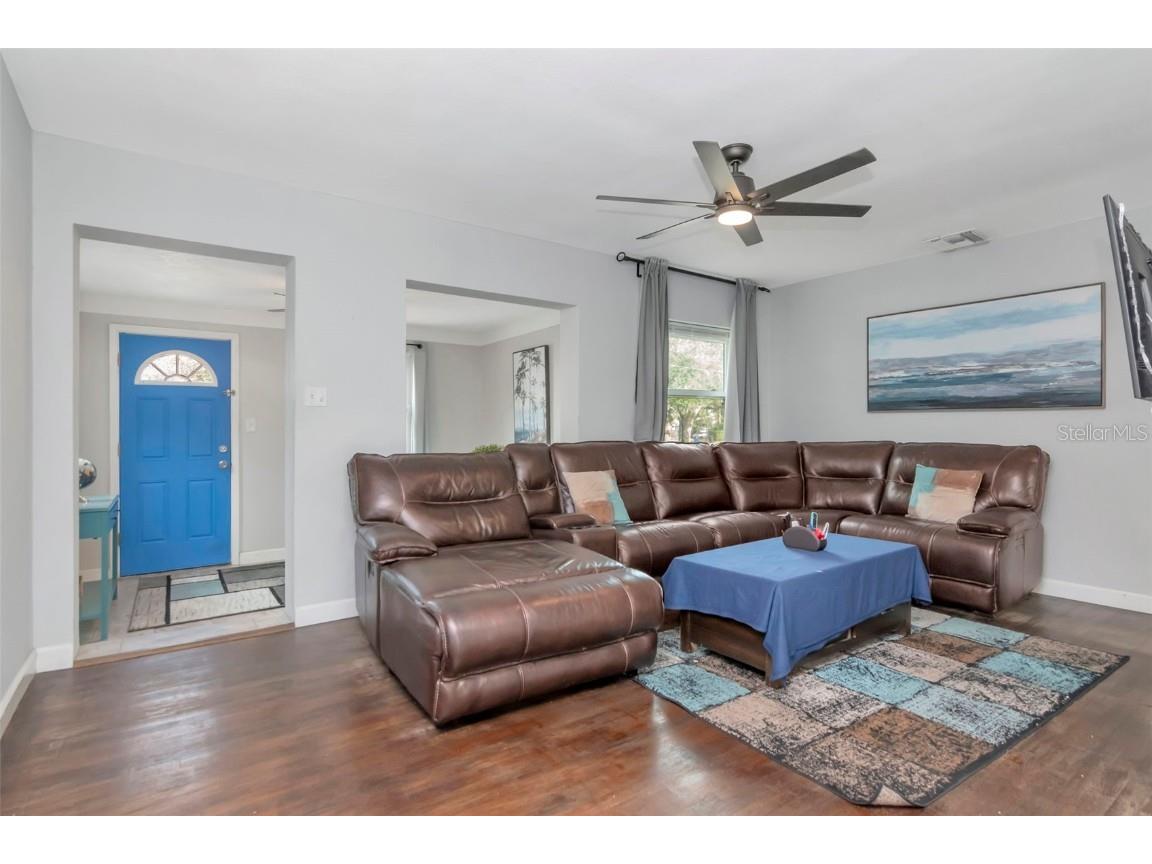 1230 32nd Street N Saint Petersburg FL 33713 TB8453495 image10