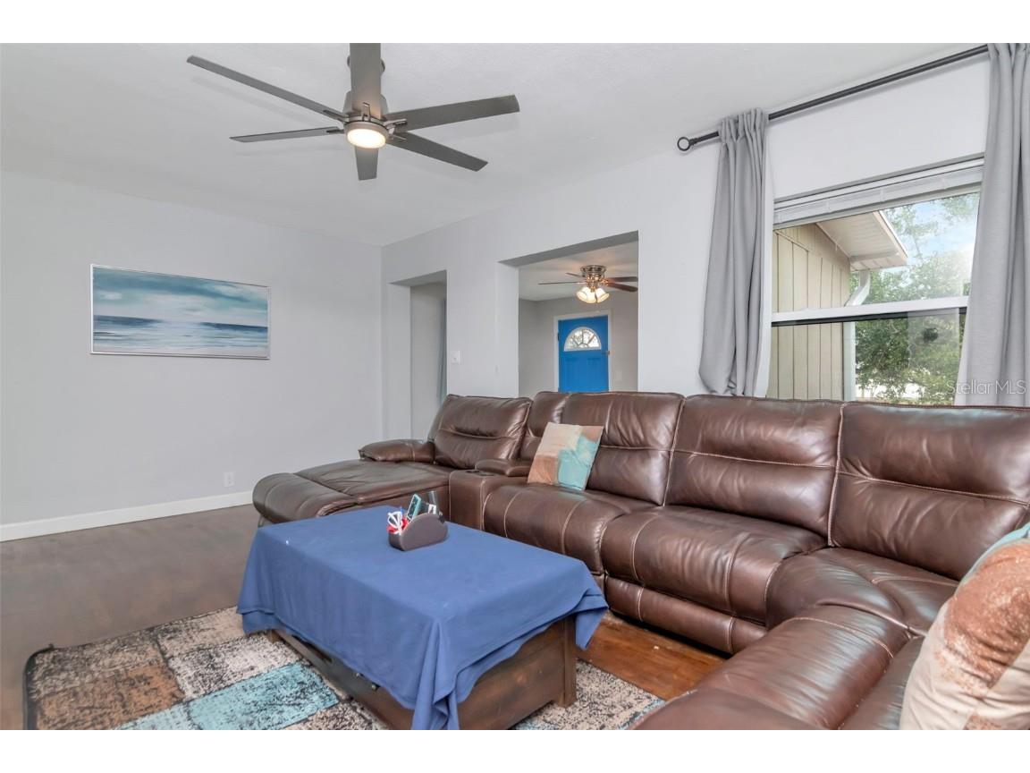 1230 32nd Street N Saint Petersburg FL 33713 TB8453495 image11