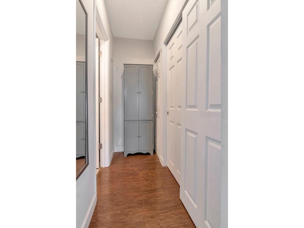 1230 32nd Street N Saint Petersburg FL 33713 TB8453495 image20