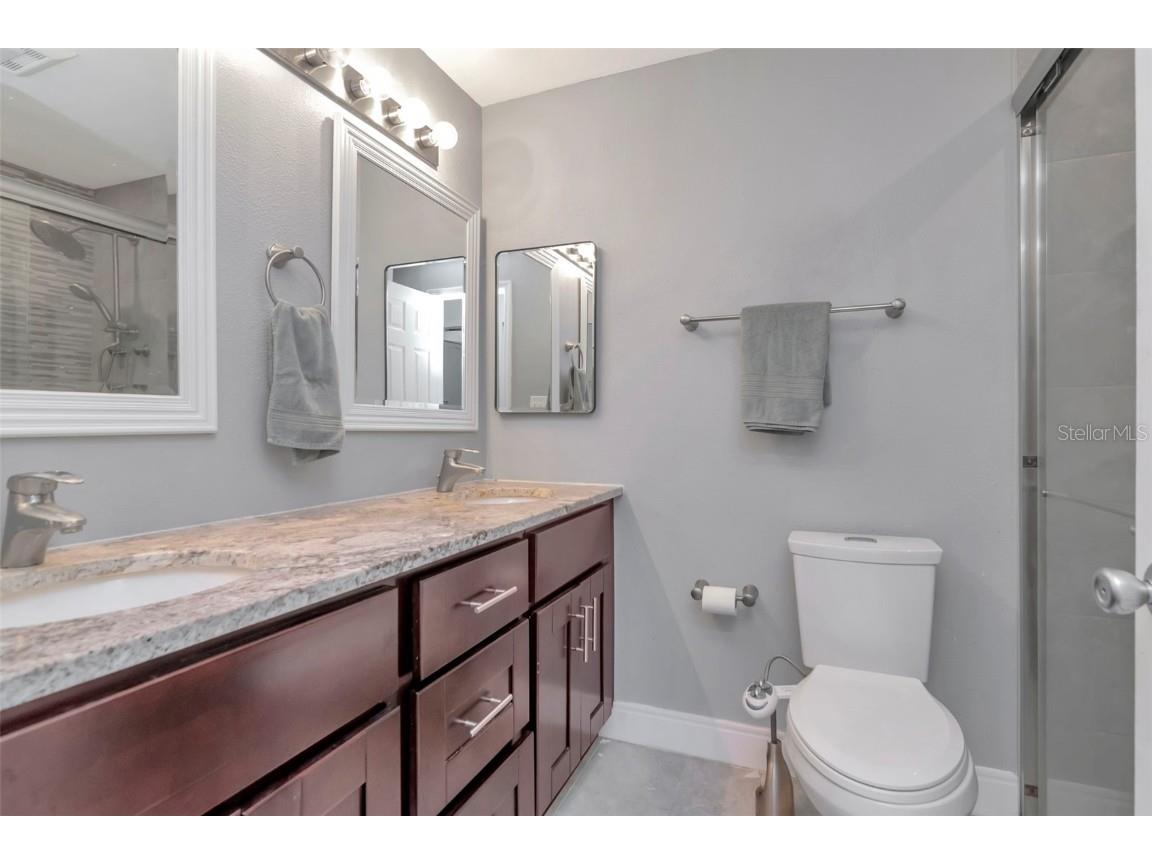 1230 32nd Street N Saint Petersburg FL 33713 TB8453495 image21