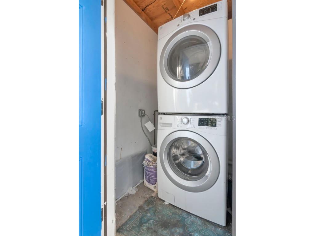 1230 32nd Street N Saint Petersburg FL 33713 TB8453495 image28