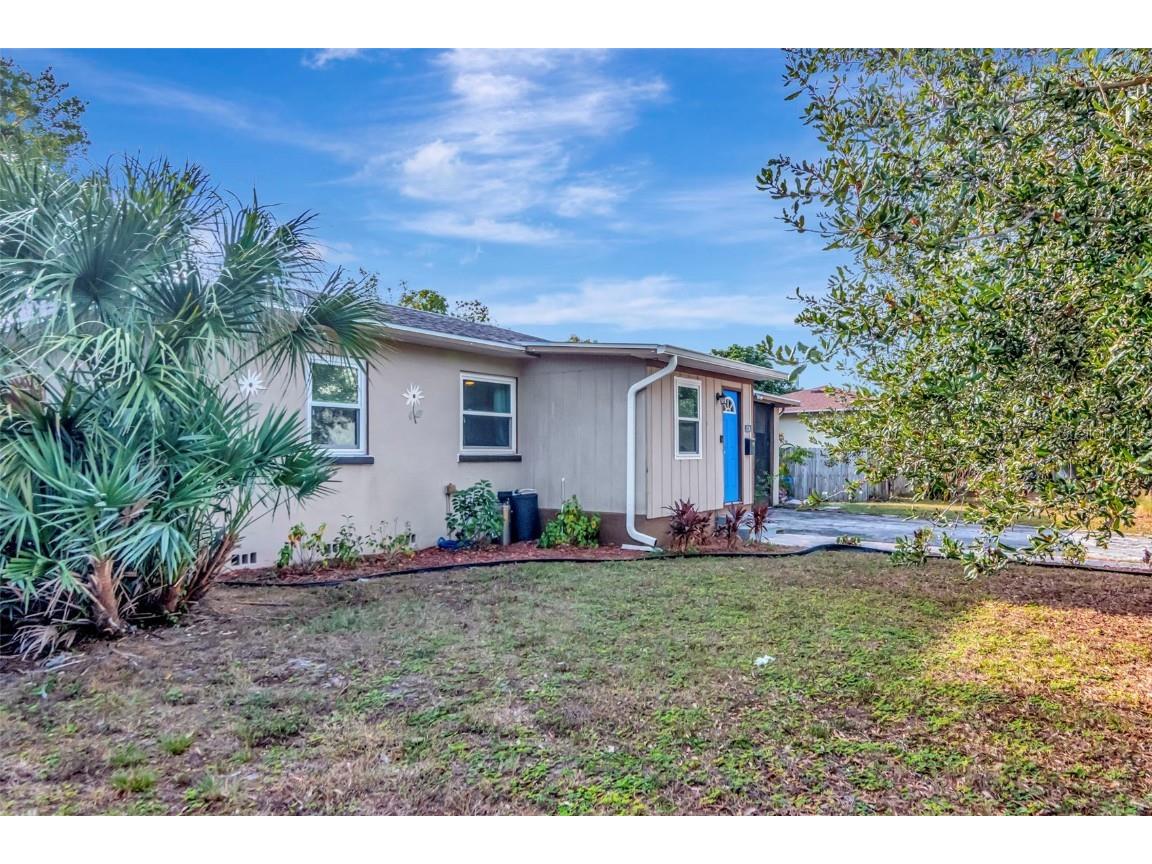 1230 32nd Street N Saint Petersburg FL 33713 TB8453495 image3