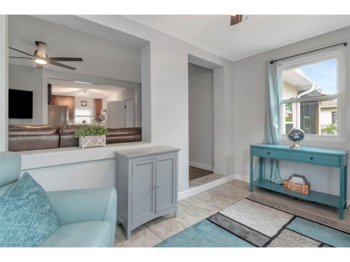 1230 32nd Street N Saint Petersburg FL 33713 TB8453495 image6