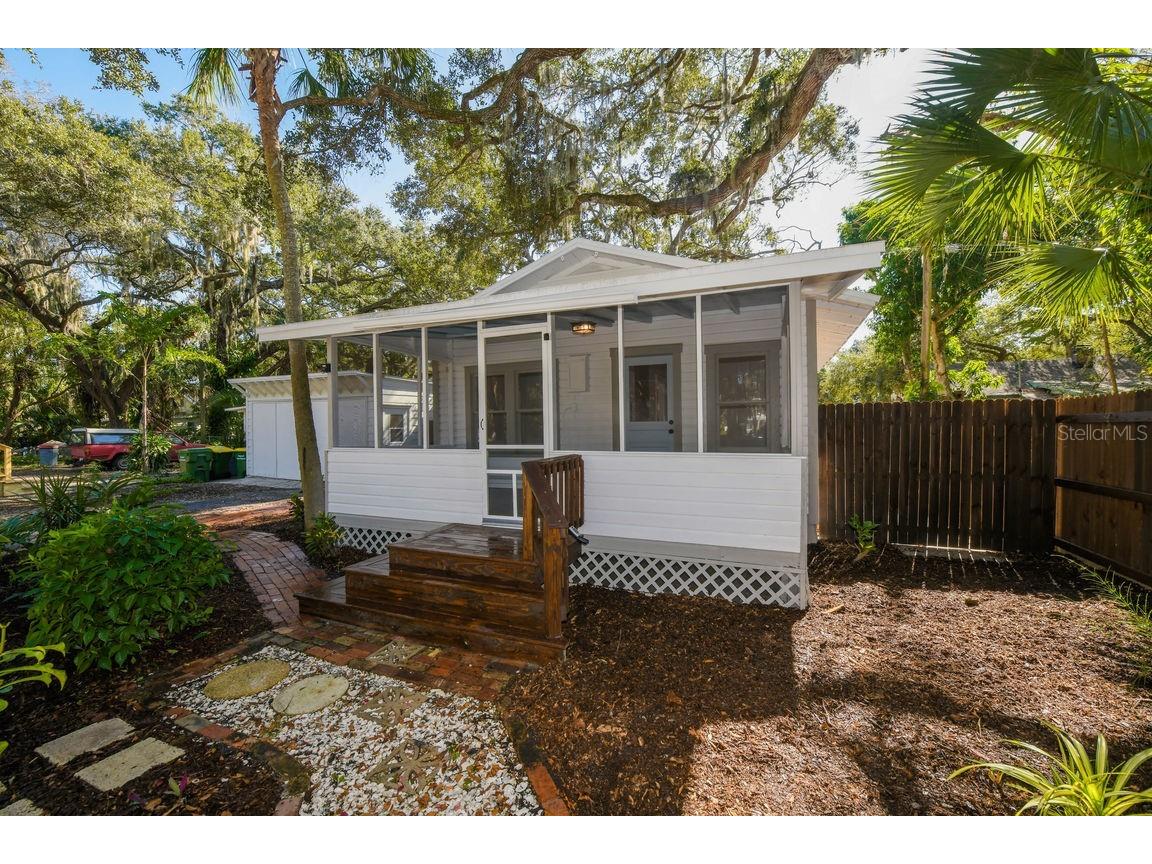 1230 35th Street #1 Sarasota FL 34234 A4561534 image1