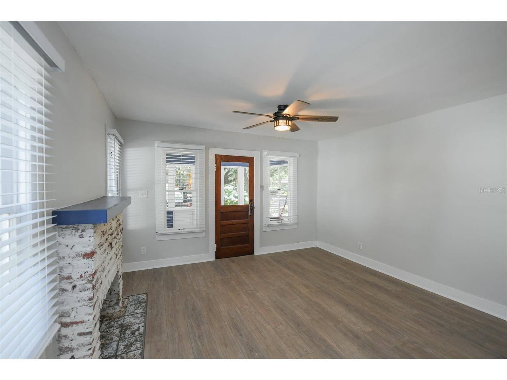 1230 35th Street Sarasota FL 34234 A4684626 image10