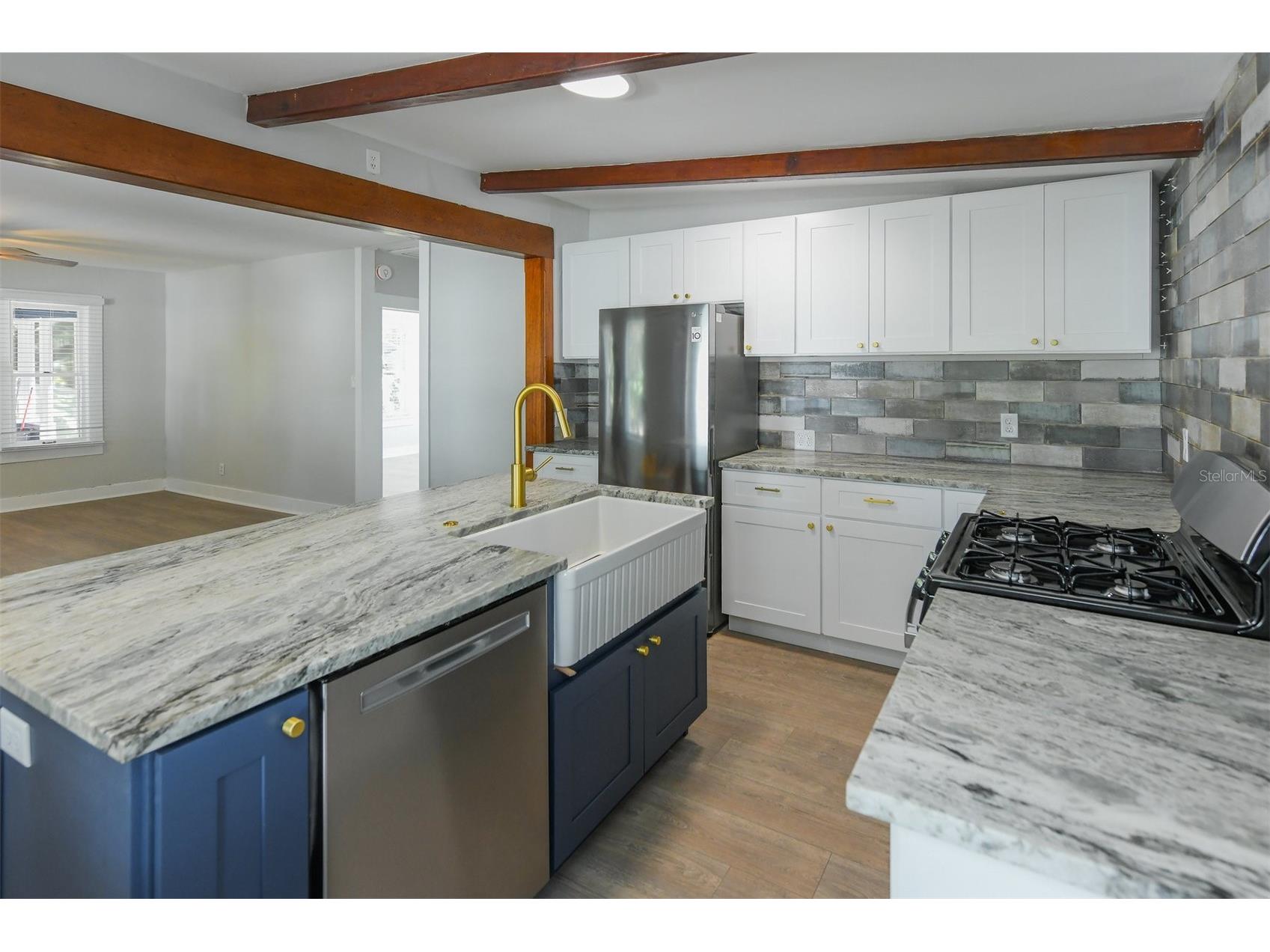 1230 35th Street Sarasota FL 34234 A4684626 image15