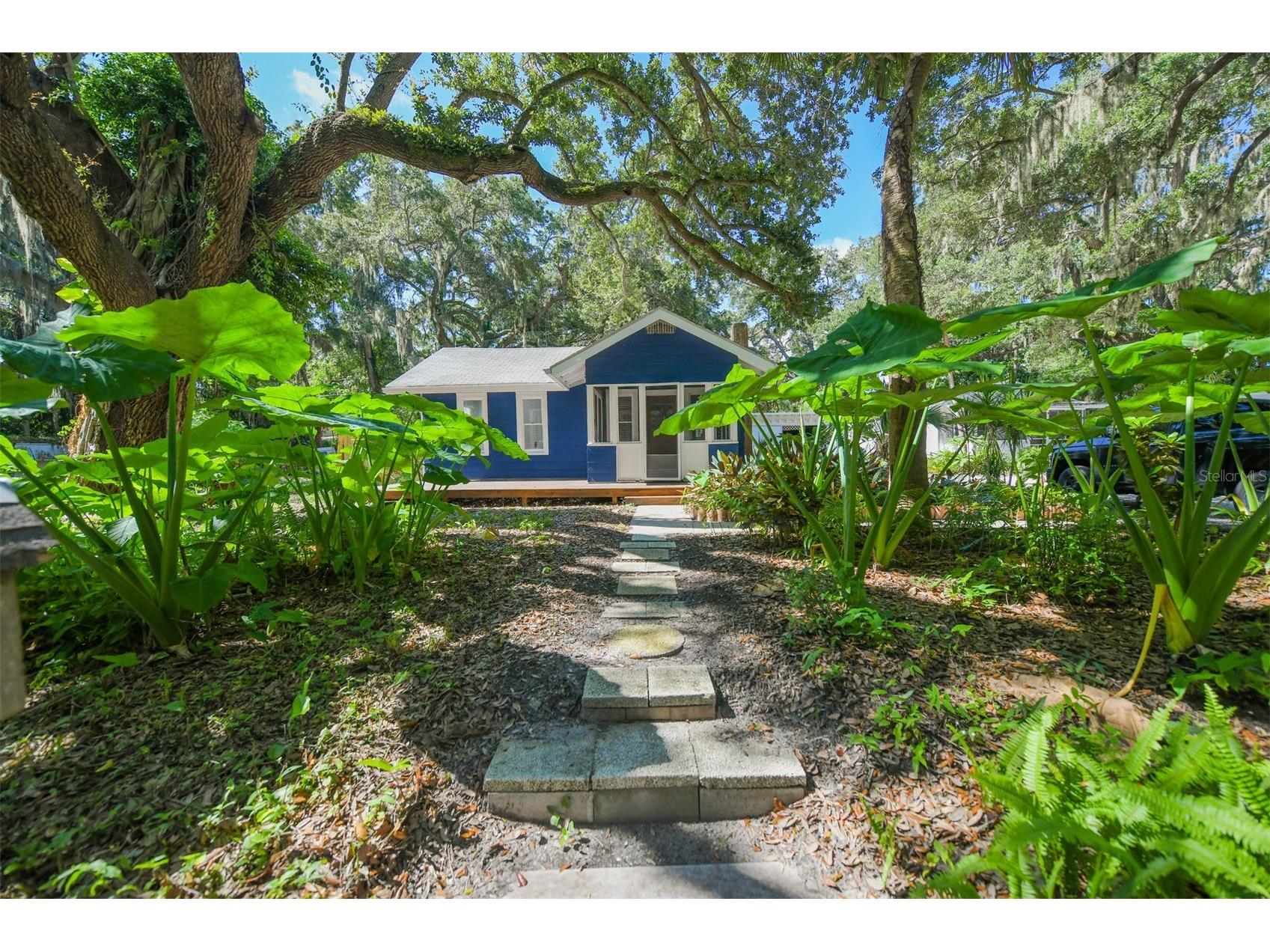 1230 35th Street Sarasota FL 34234 A4684626 image2