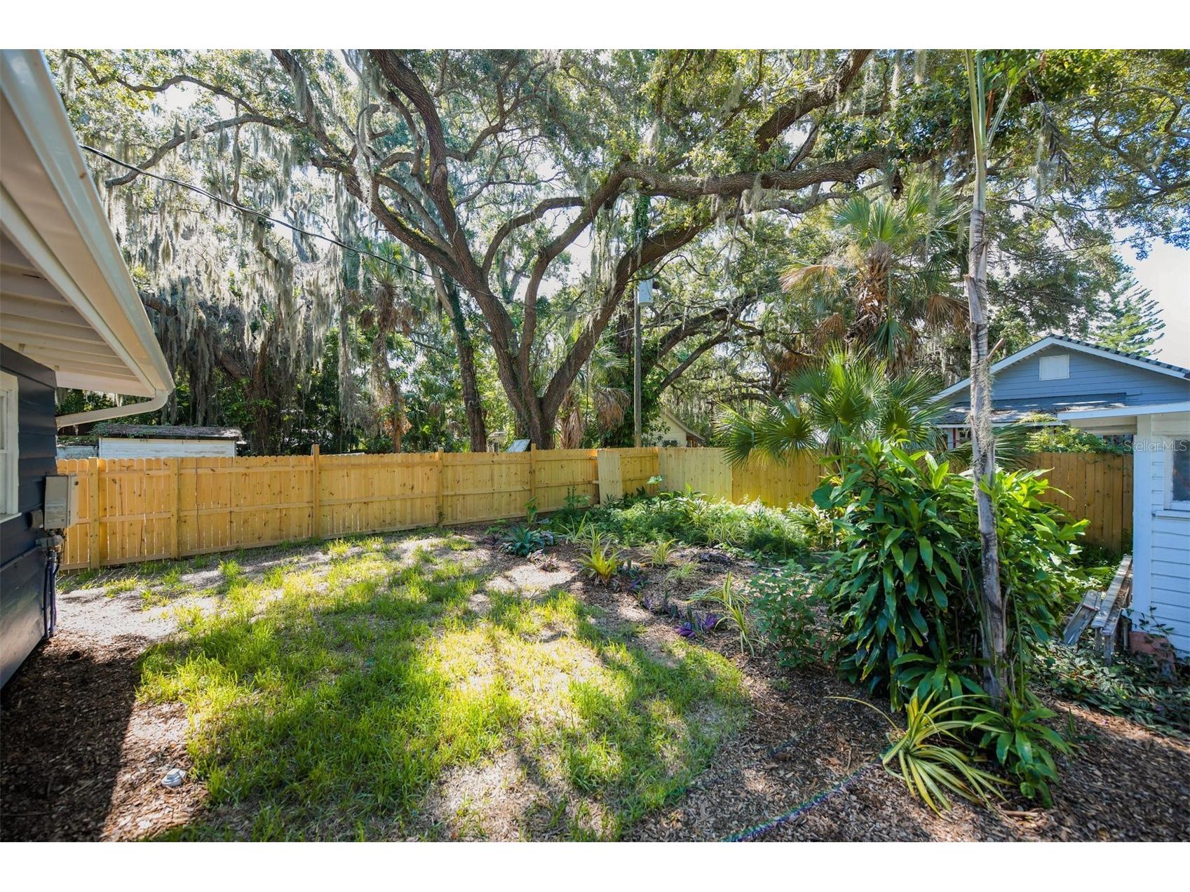 1230 35th Street Sarasota FL 34234 A4684626 image26