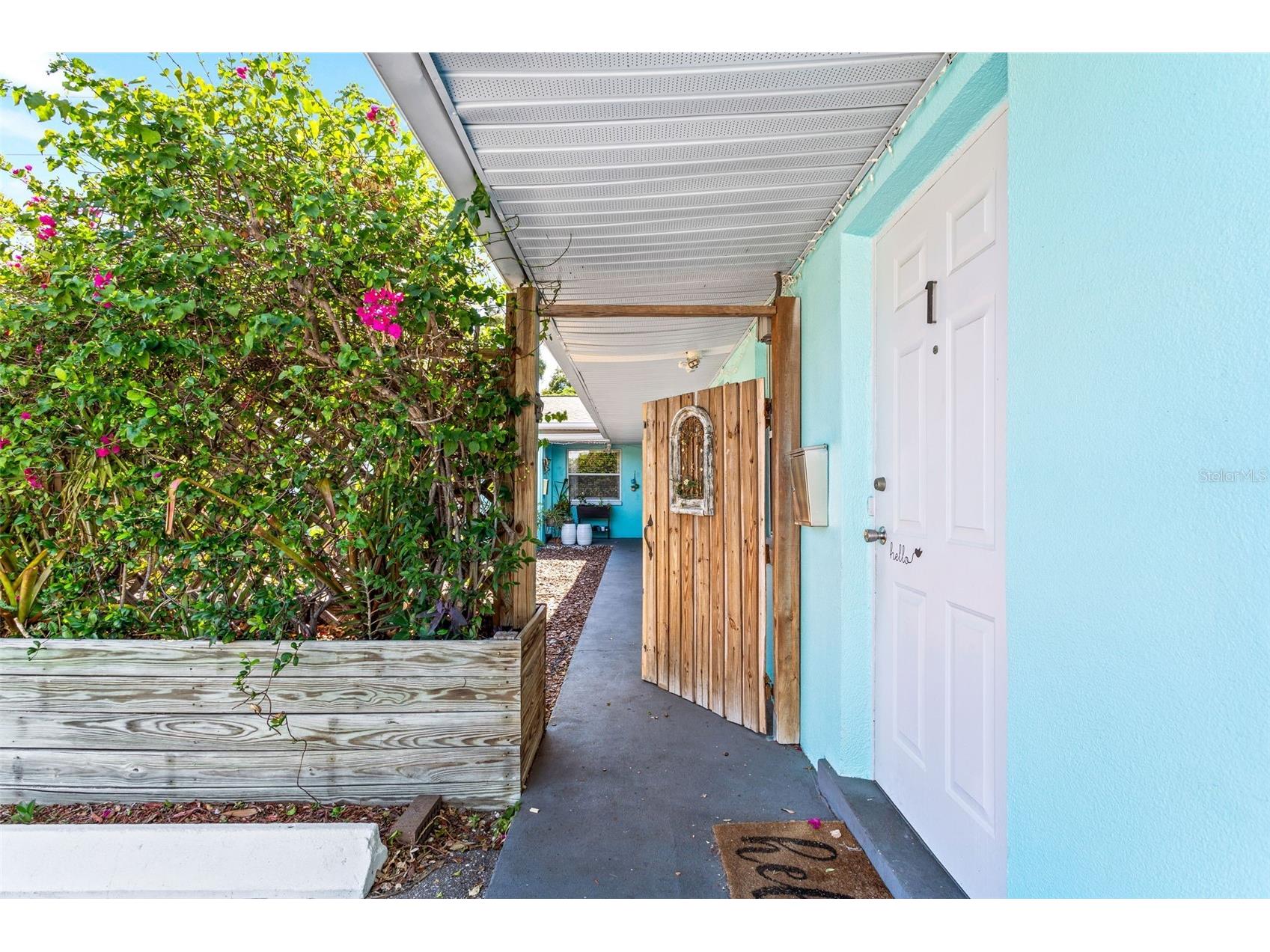 1230 70th Street N Saint Petersburg FL 33710 TB8523279 image2