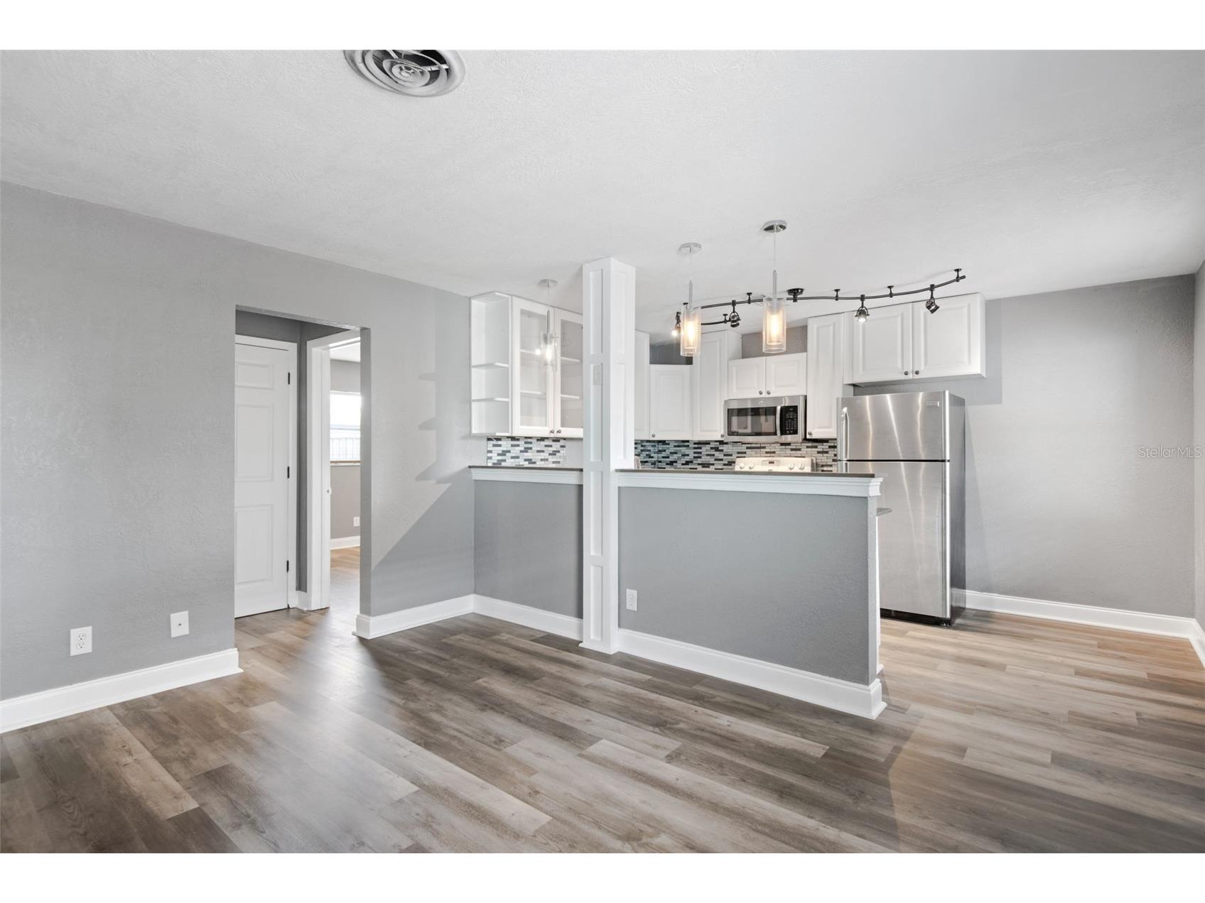 1230 70th Street N Saint Petersburg FL 33710 TB8523279 image28