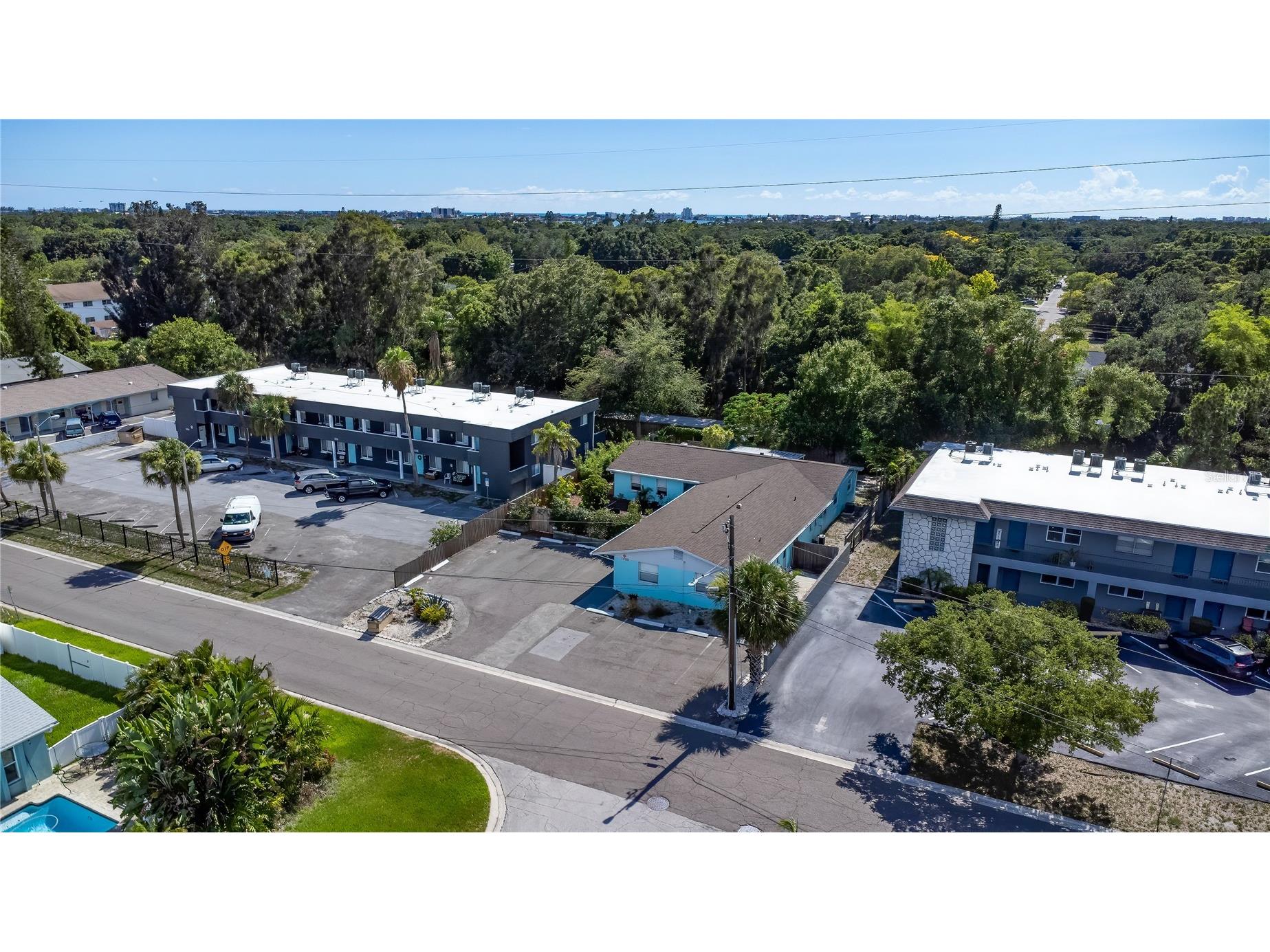 1230 70th Street N Saint Petersburg FL 33710 TB8523279 image41