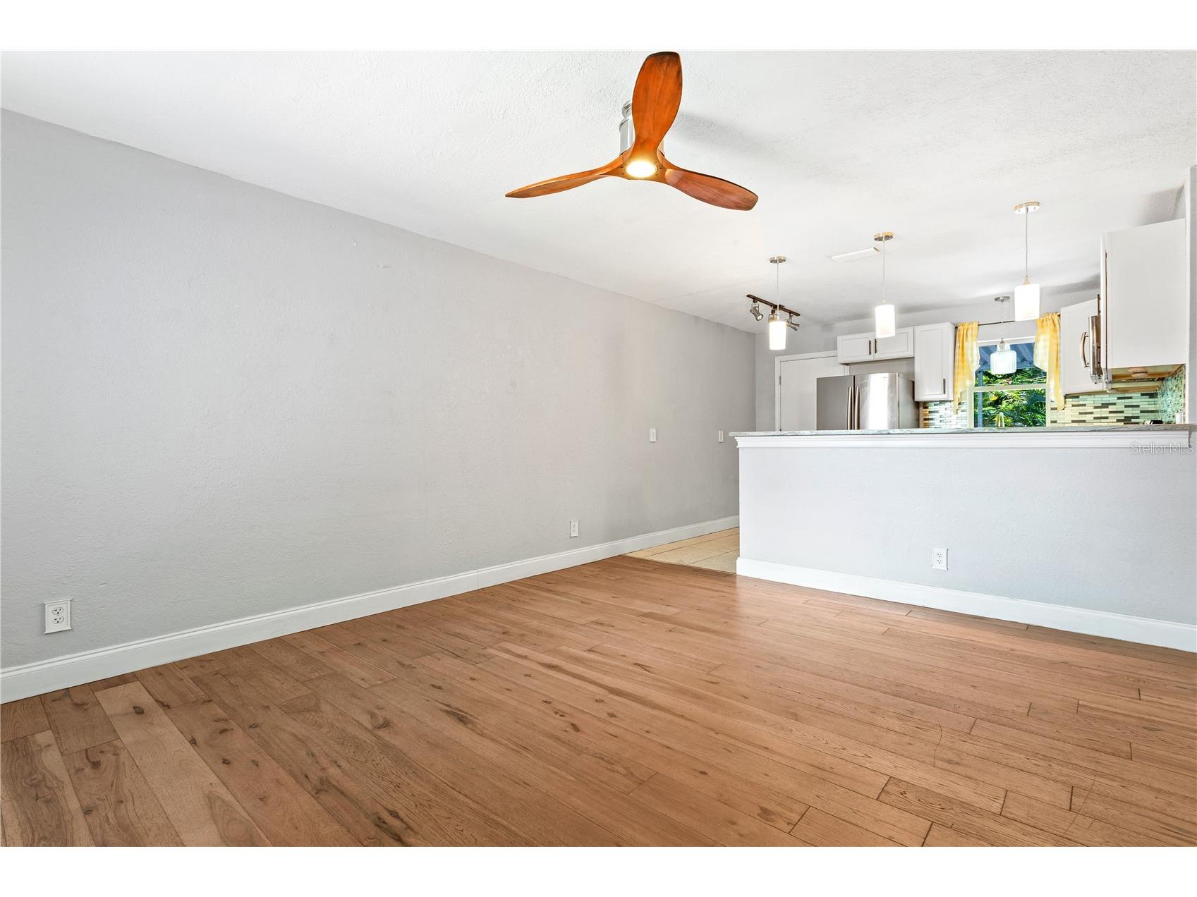 1230 70th Street N Saint Petersburg FL 33710 TB8523279 image9