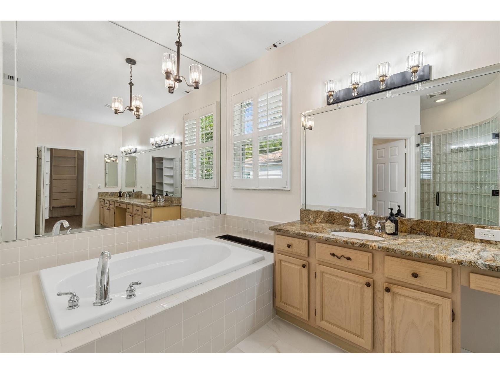 1230 Berkshire Lane Tarpon Springs FL 34688 O6419298 image35