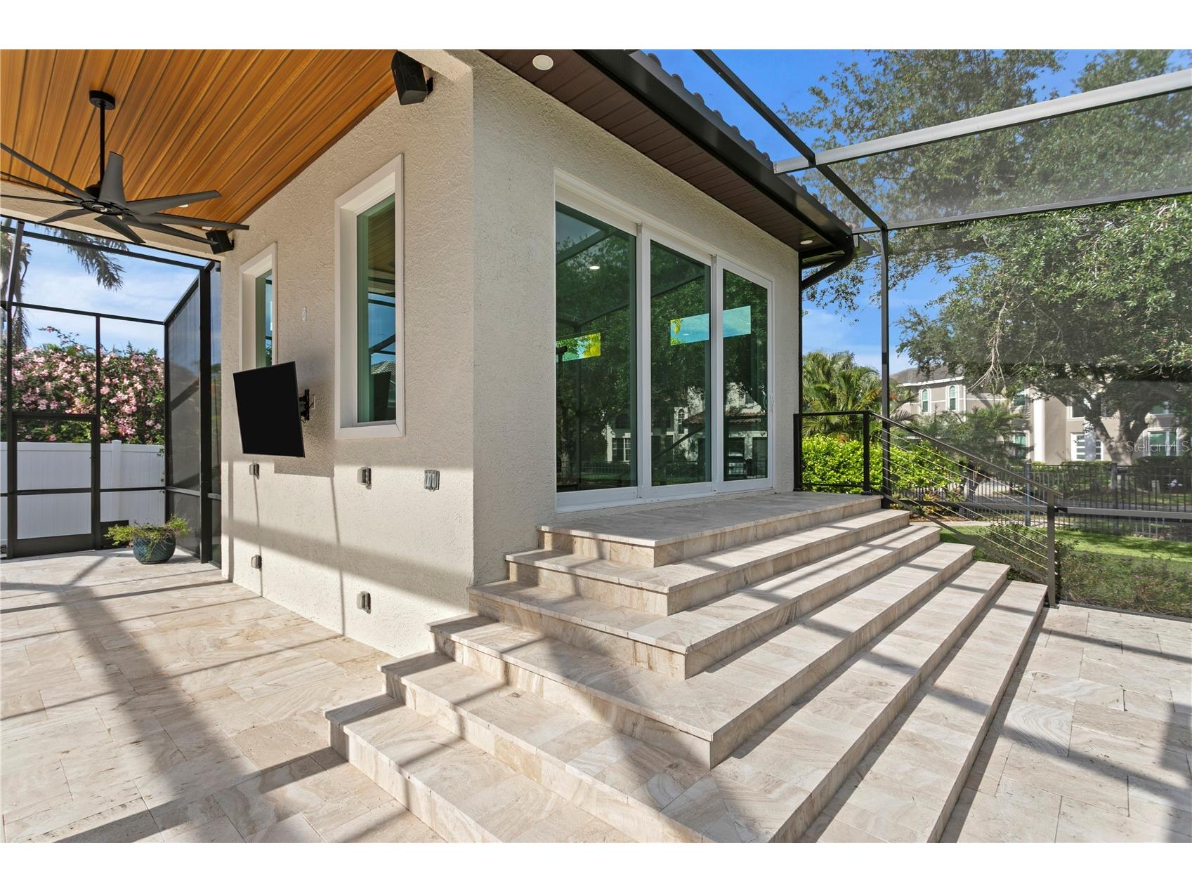 1230 Darlington Oak Circle NE Saint Petersburg FL 33703 TB8518629 image10