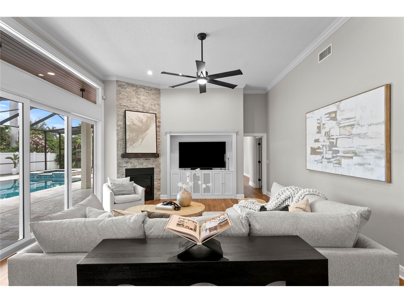 1230 Darlington Oak Circle NE Saint Petersburg FL 33703 TB8518629 image20