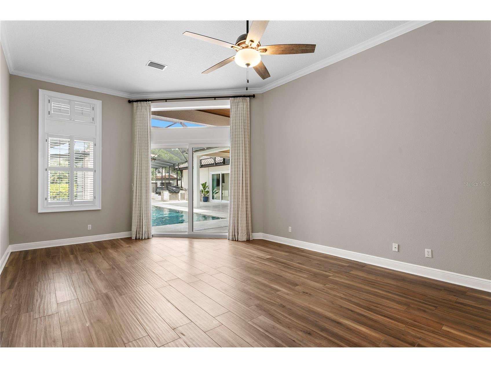 1230 Darlington Oak Circle NE Saint Petersburg FL 33703 TB8518629 image27