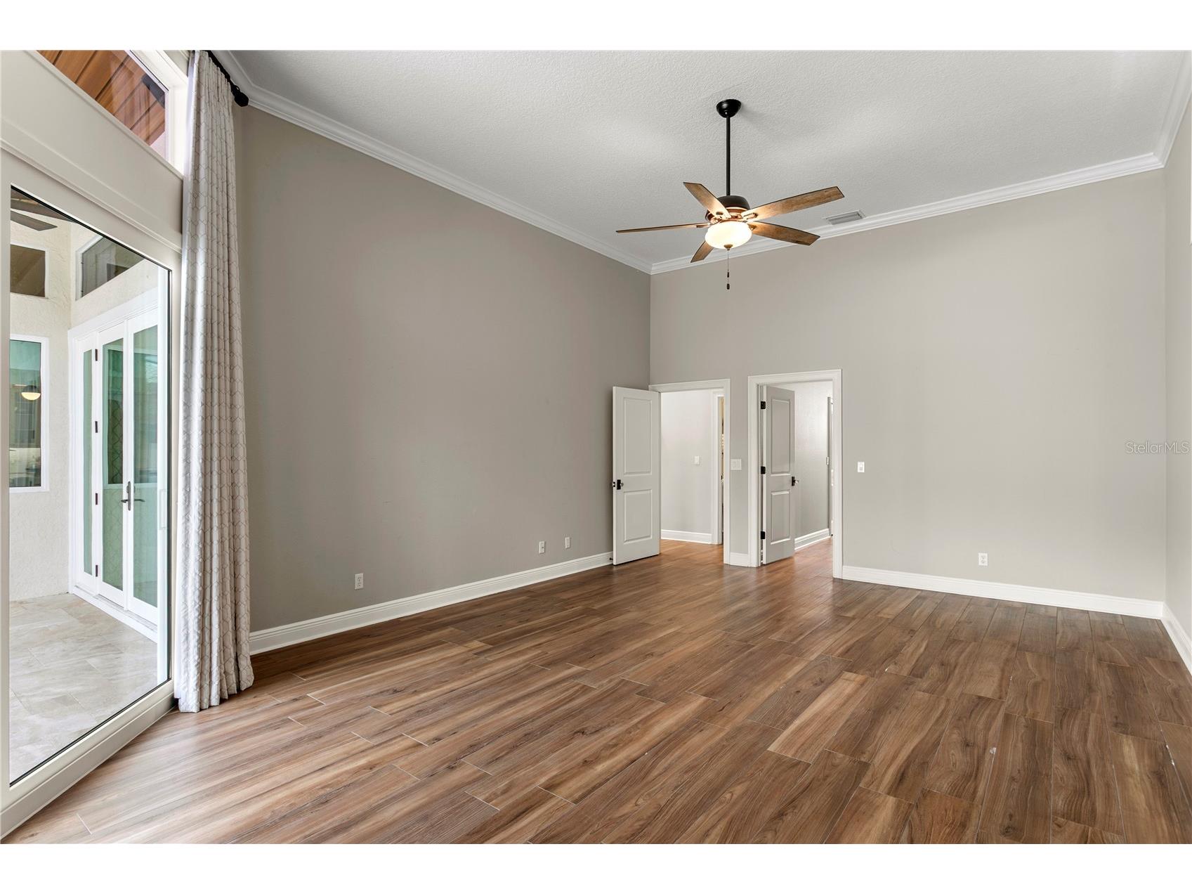1230 Darlington Oak Circle NE Saint Petersburg FL 33703 TB8518629 image28