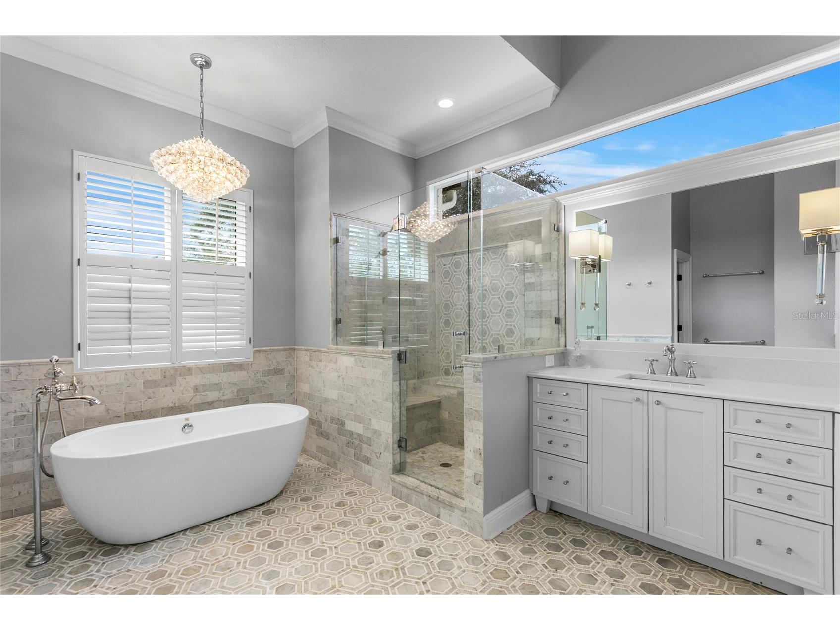 1230 Darlington Oak Circle NE Saint Petersburg FL 33703 TB8518629 image31