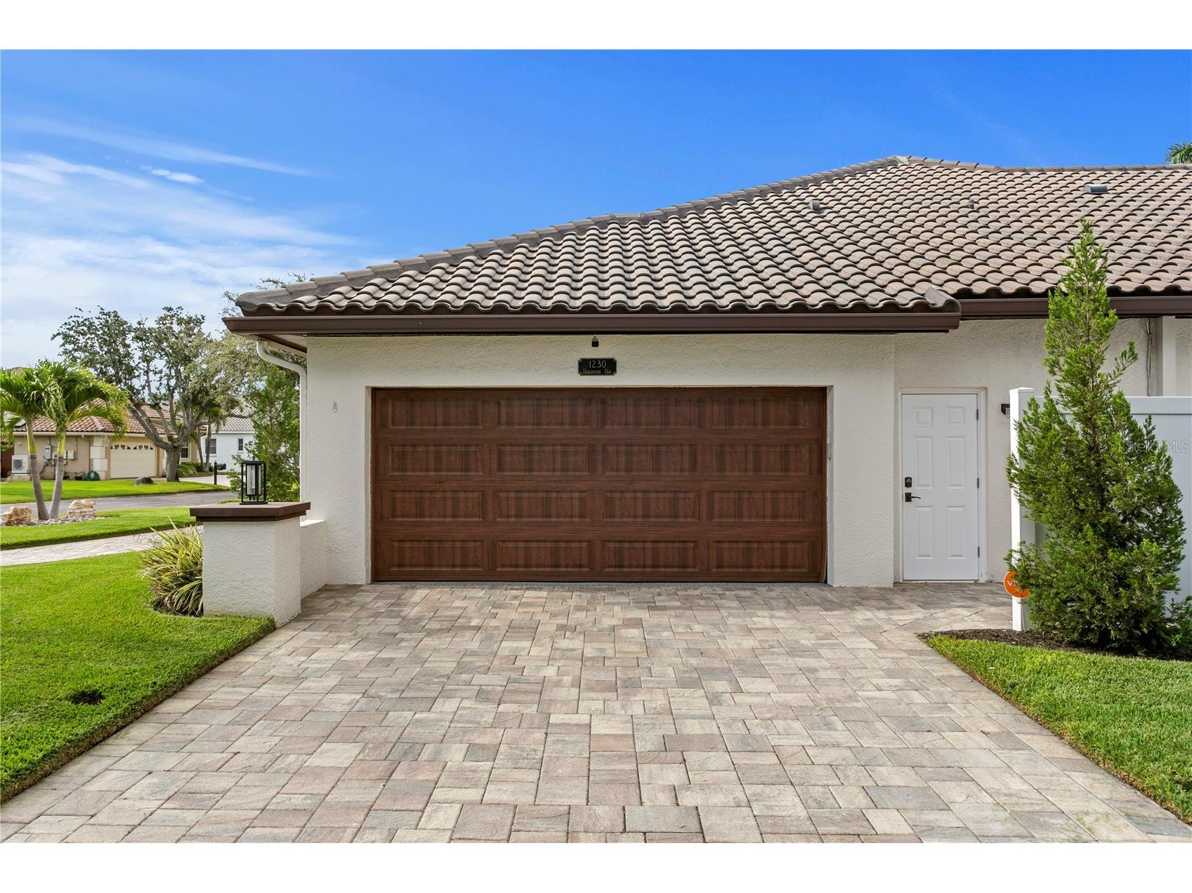 1230 Darlington Oak Circle NE Saint Petersburg FL 33703 TB8518629 image53
