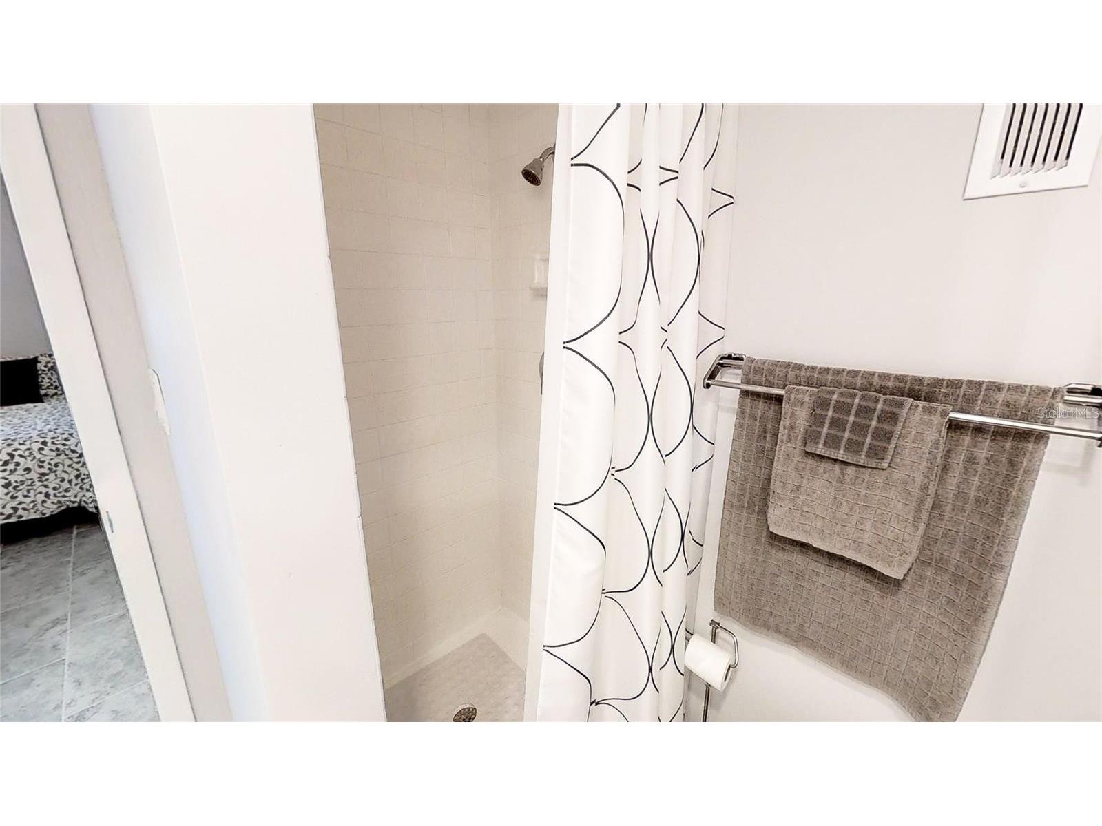 1230 Gulf Boulevard #1601 Clearwater Beach FL 33767 TB8511938 image10